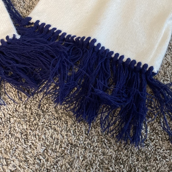 Notre Dame hat and scarf bundle - Picture 7 of 7